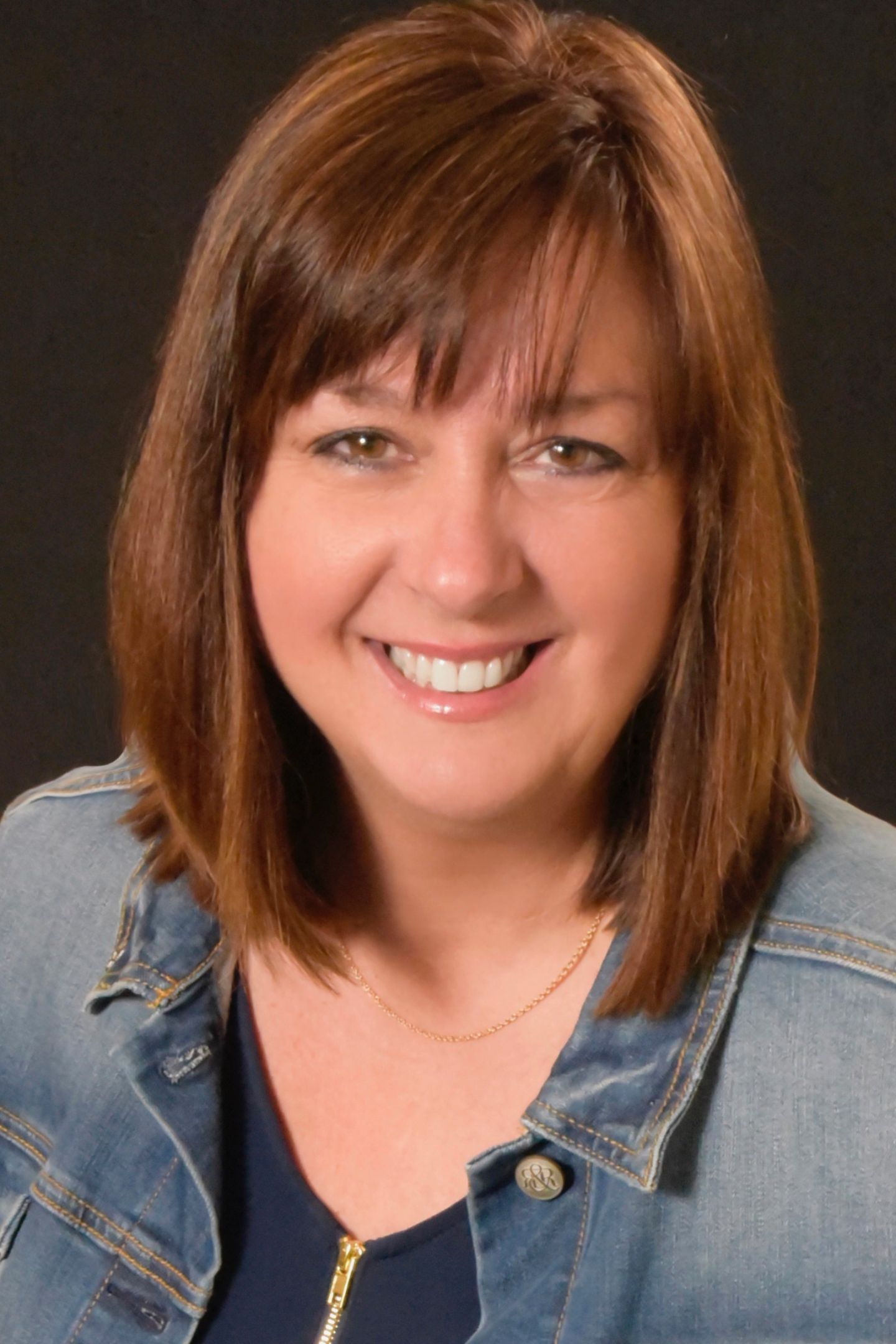 Lori Medwetz, Real Estate Agent Highland, IN Coldwell Banker Realty