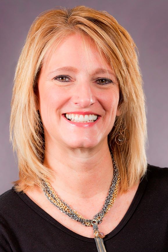 Diane Portincaso, Real Estate Agent Wheaton, IL Coldwell Banker