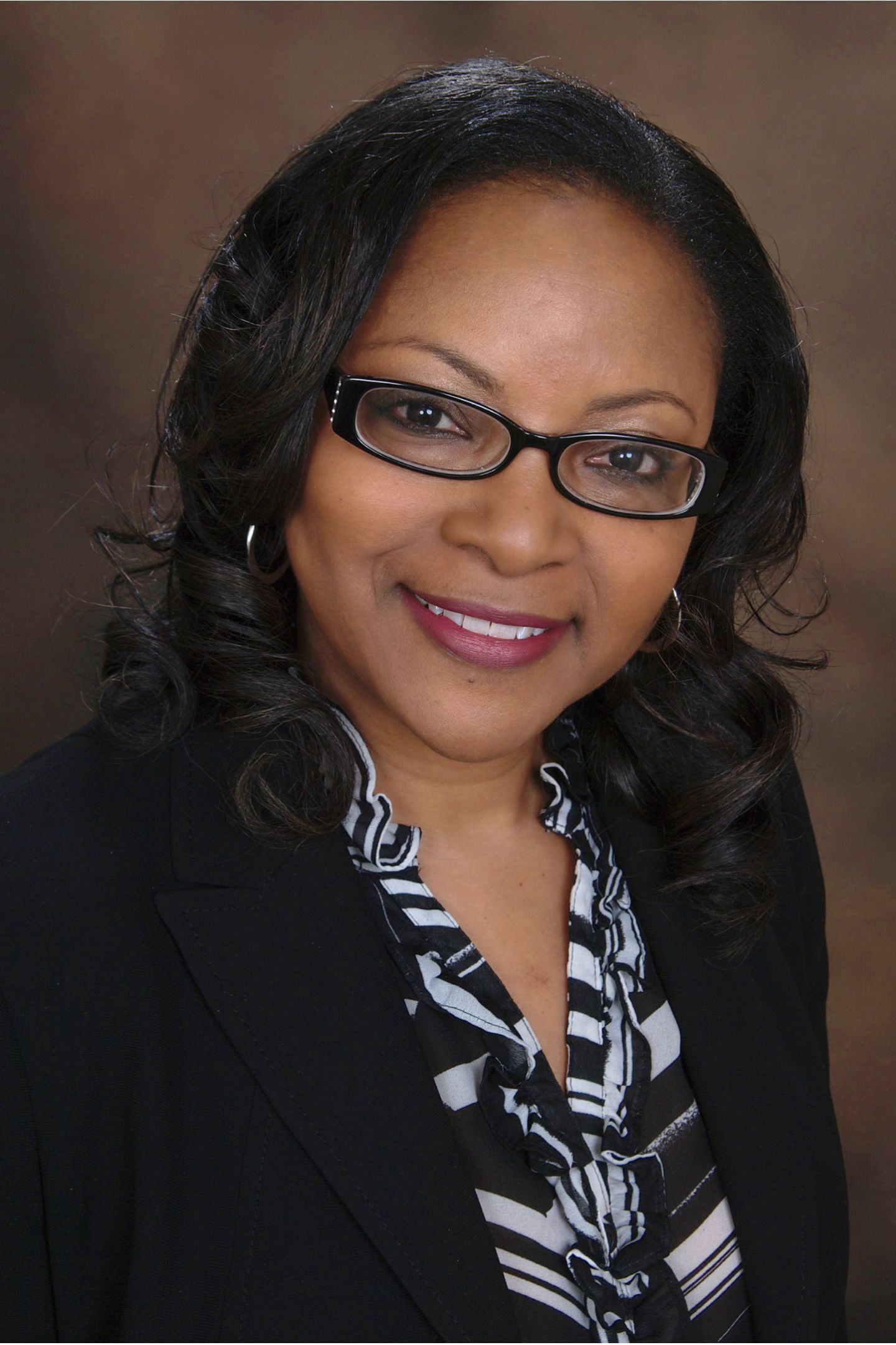 Cynthia Dyce Johnson, Real Estate Agent - Lincoln Park - Coldwell ...