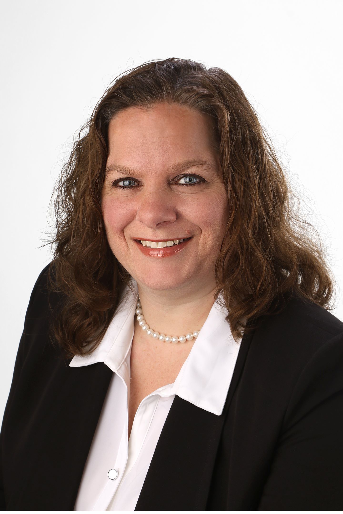 Suzanne DerMatoian, Real Estate Agent Evanston, IL Coldwell Banker