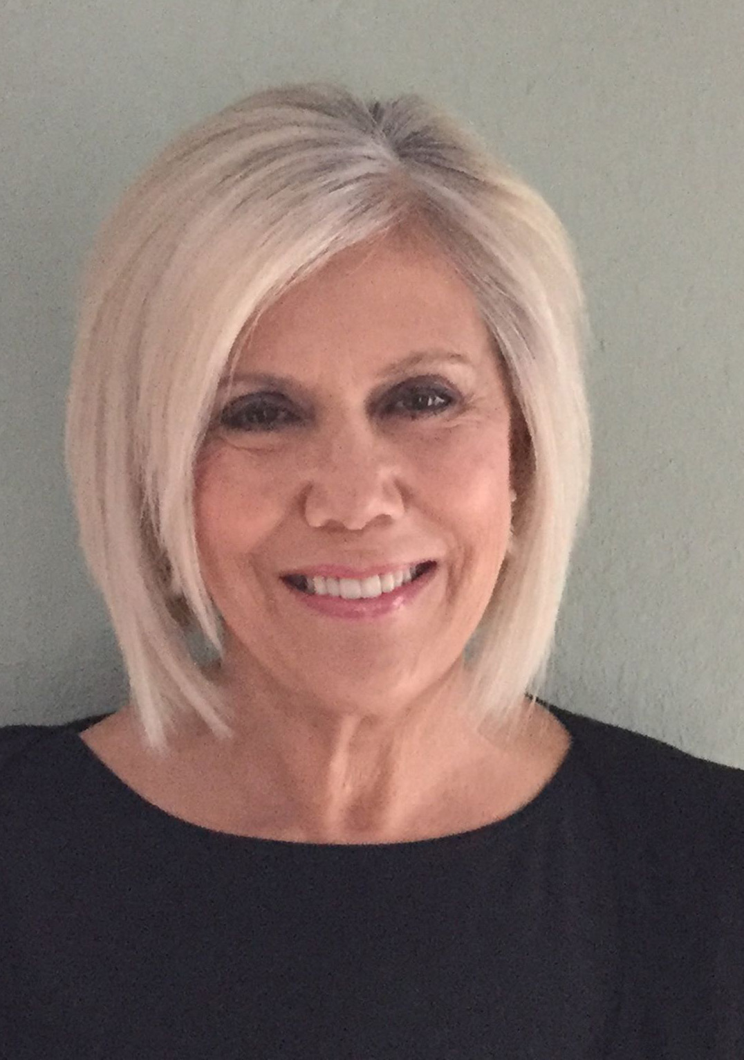 Diane Montgomery, Real Estate Agent West Bend, WI Coldwell Banker