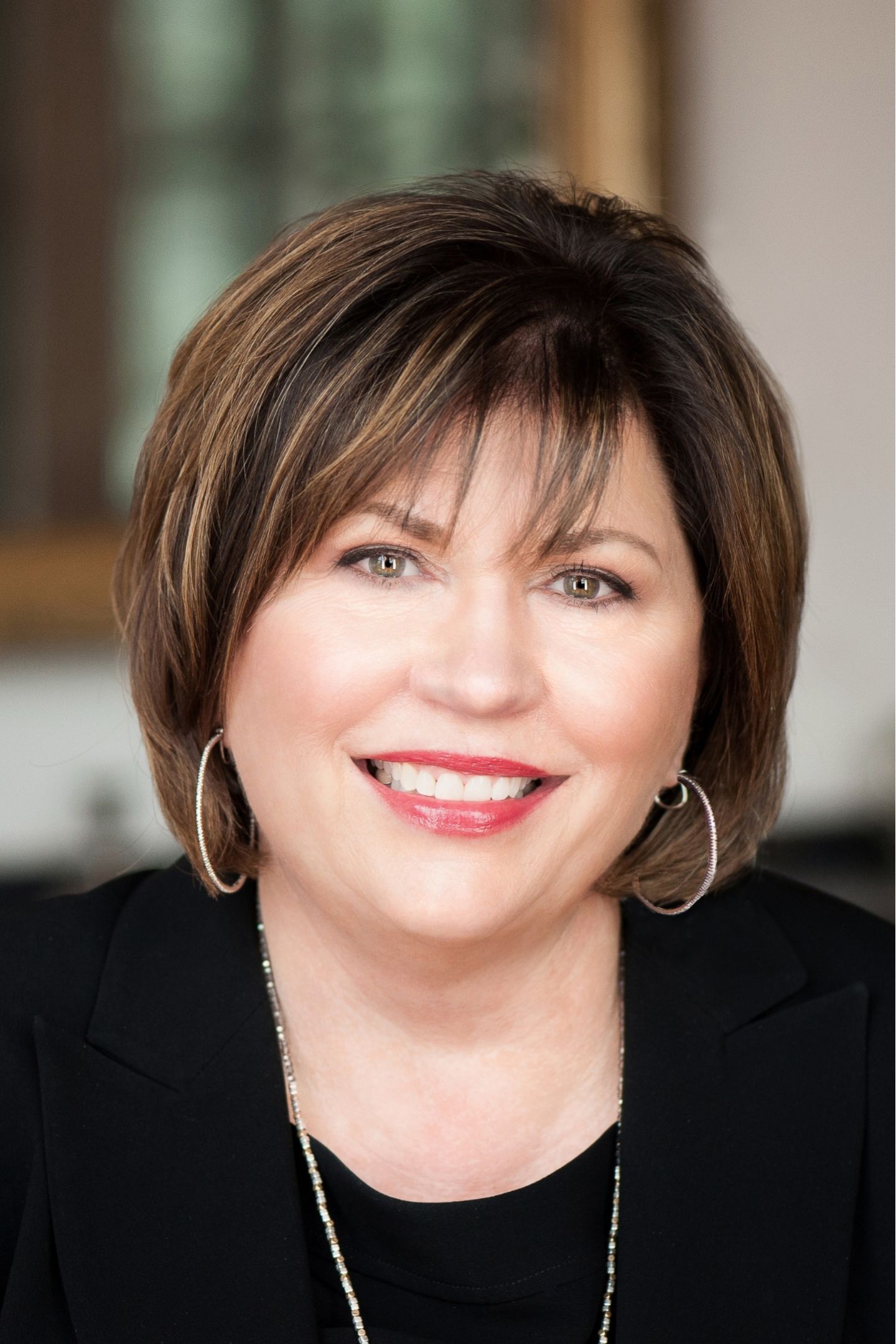 Valerie Jungels, Real Estate Agent Wheaton, IL Coldwell Banker Realty