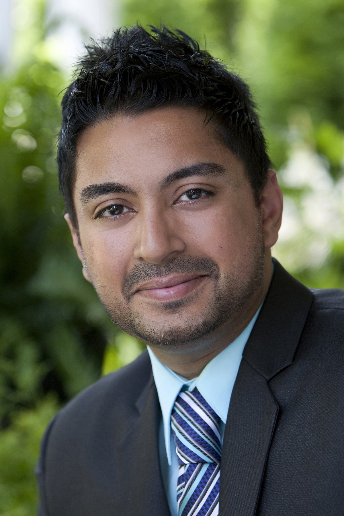 Ali Ahmad, Real Estate Agent Glencoe, IL Coldwell Banker Realty