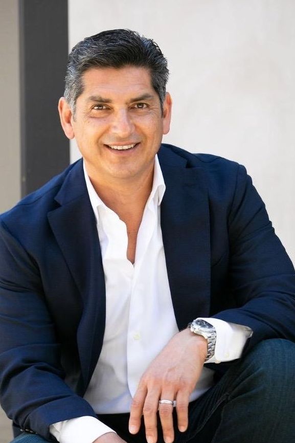 Cesar Marquez, Real Estate Agent Santa Monica, CA Coldwell Banker