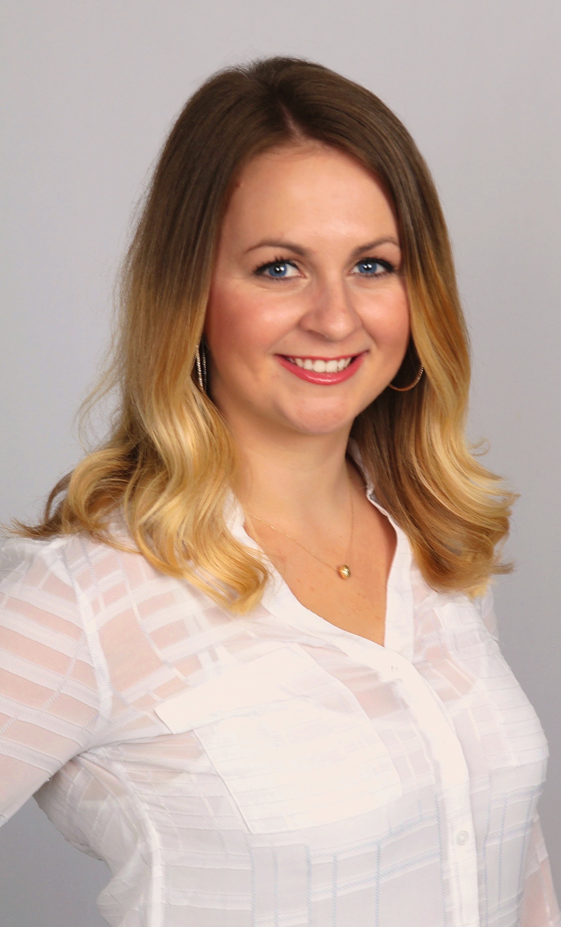 Haley Moss, Real Estate Agent Newport Beach, CA Coldwell Banker