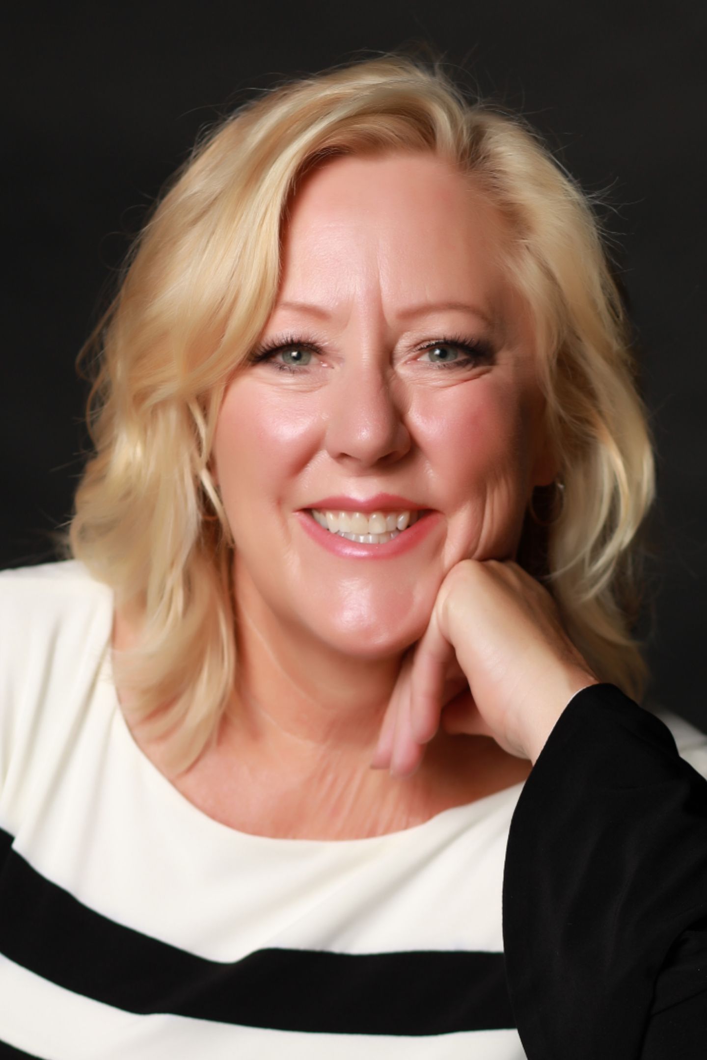 Sabrina Lanier, Real Estate Agent Newport Beach, CA Coldwell Banker