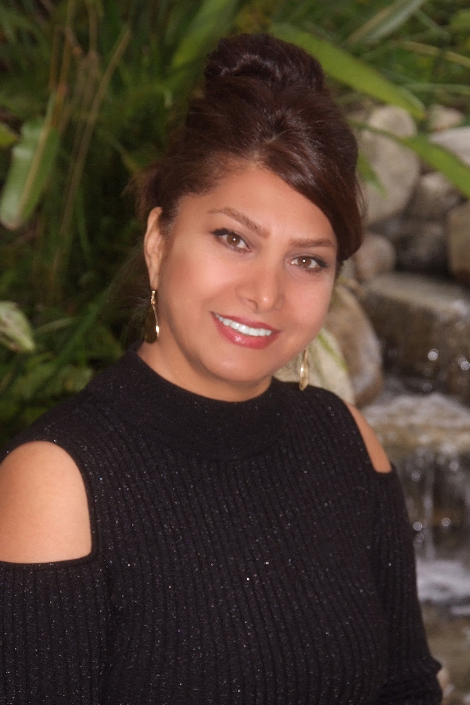 Shahla Damavandi, Real Estate Agent Calabasas, CA Coldwell Banker