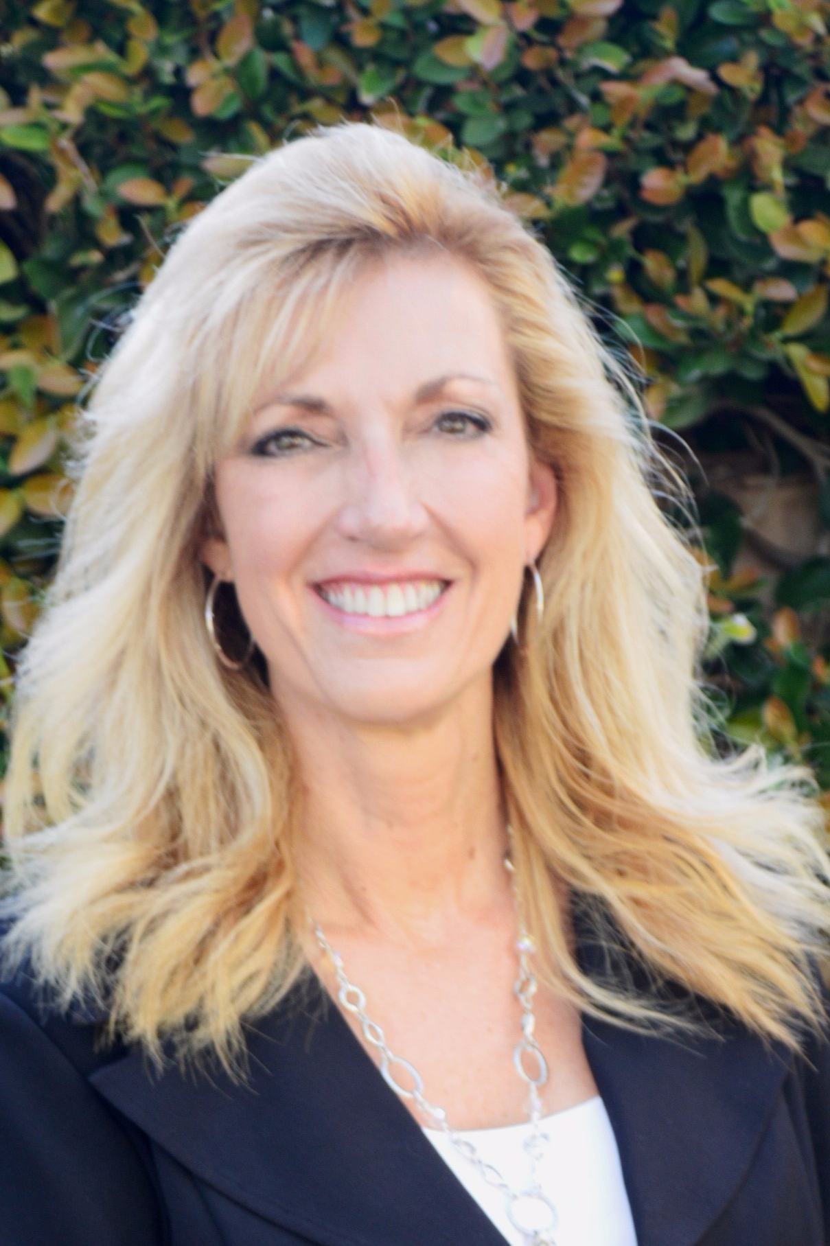 Donna Friedman, Real Estate Agent Laguna Niguel, CA Coldwell Banker