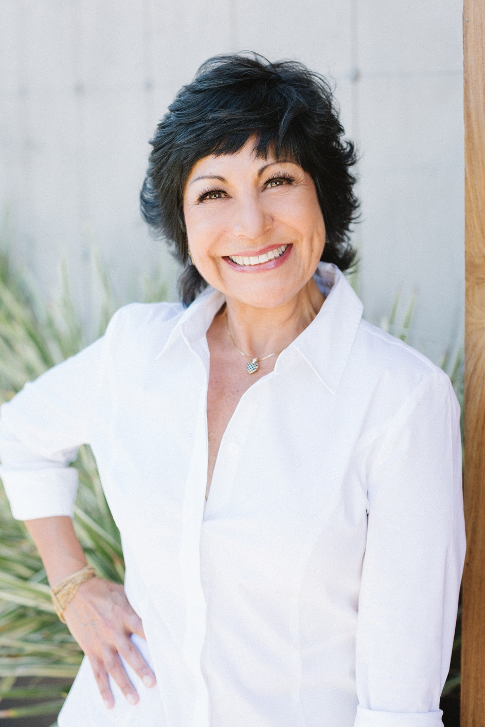 Sylvia Harsin, Real Estate Agent Huntington Beach, CA Coldwell