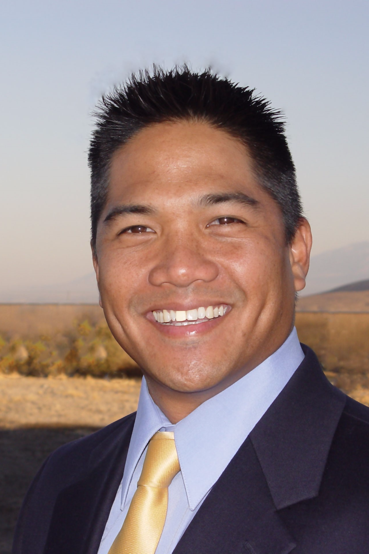 James Guillermo, Real Estate Agent Palm Springs, CA Coldwell Banker