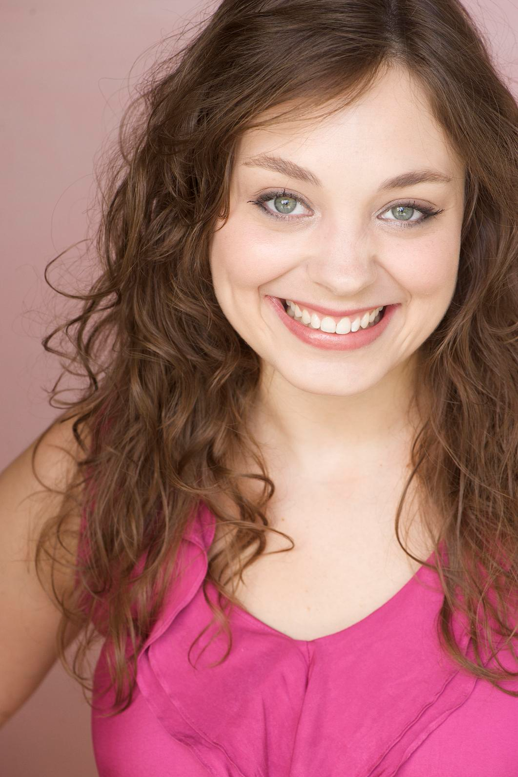 Nicole Galati, Real Estate Agent - Studio City, CA - Coldwell Banker Realty