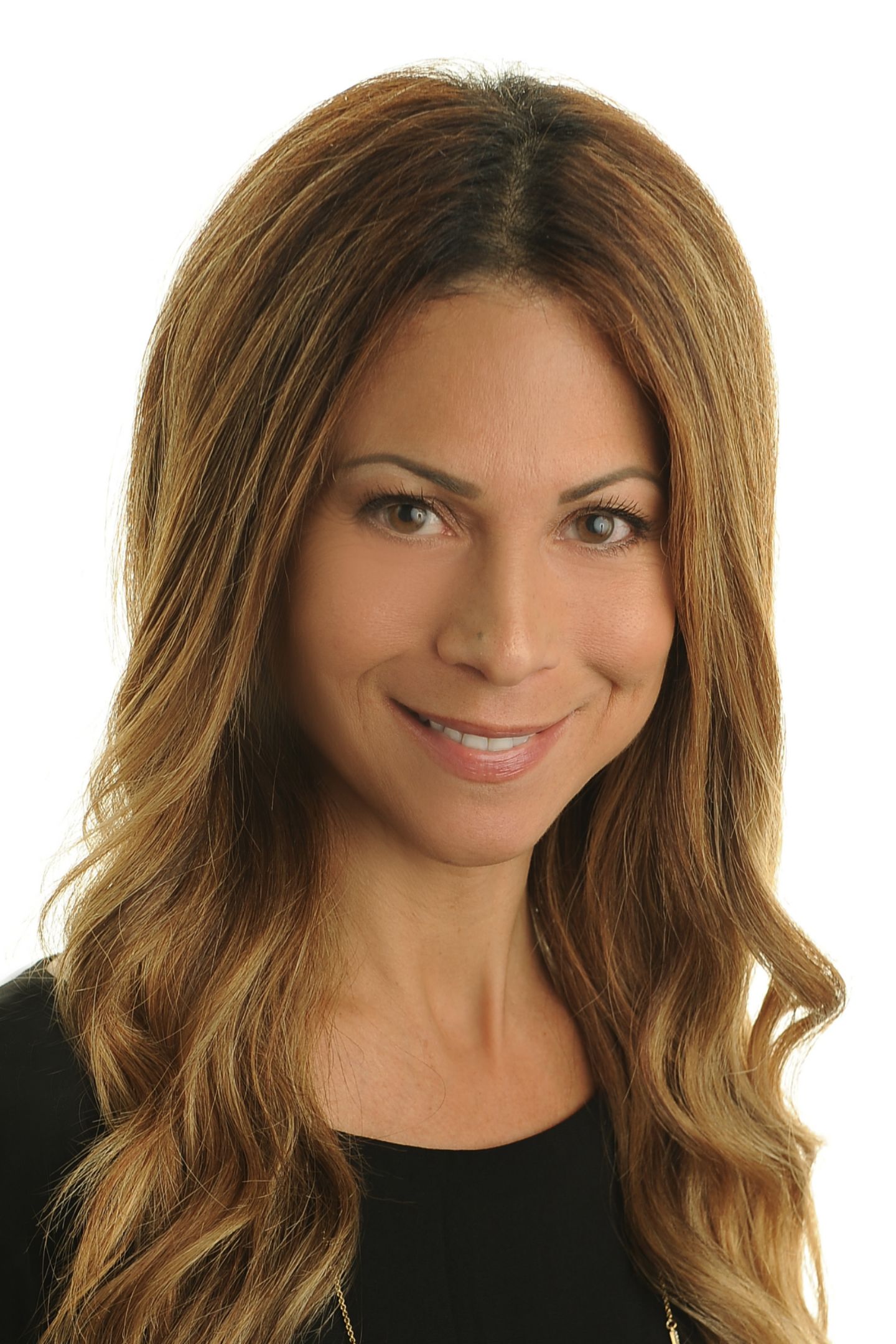 Raquel Hillenbrand, Real Estate Agent Calabasas, CA Coldwell Banker