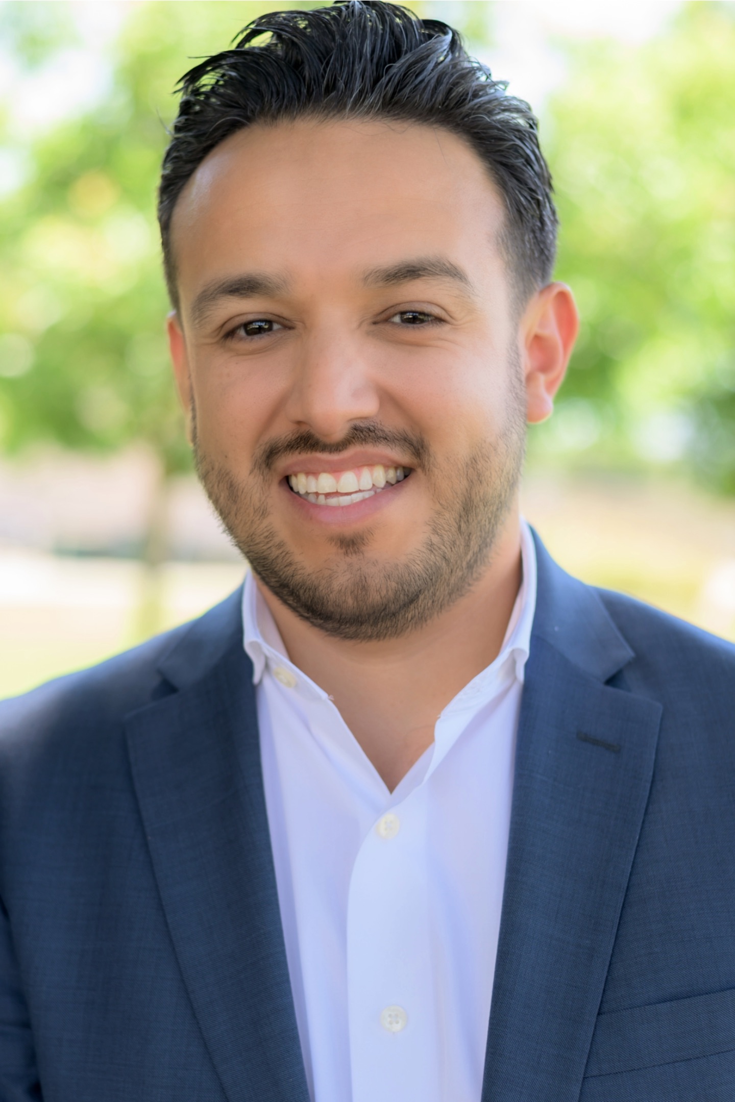 Alexander Cabrera, Real Estate Agent Studio City, CA Coldwell