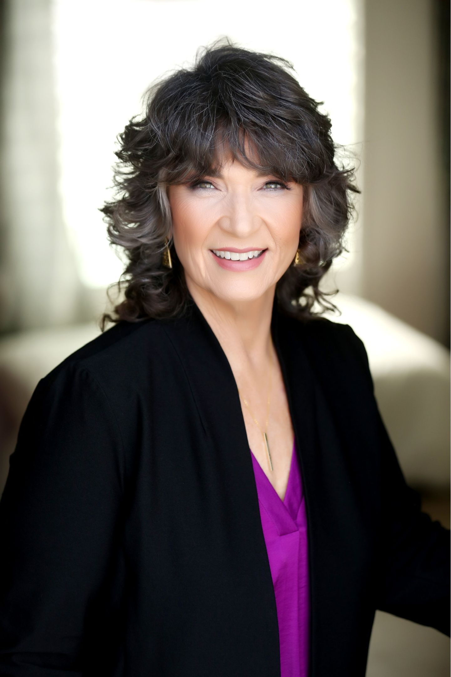 Lia Marie, Real Estate Agent Newport Beach, CA Coldwell Banker