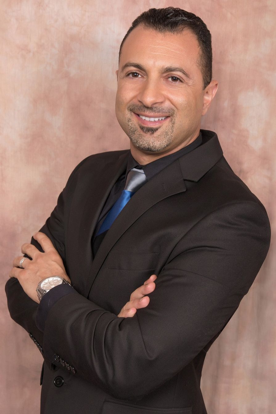 Zee Saleh, Real Estate Agent Pasadena Coldwell Banker Realty