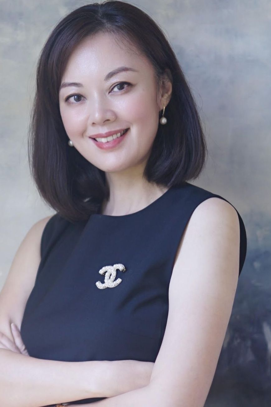 Vivie Niu, Real Estate Agent Arcadia, CA Coldwell Banker Realty