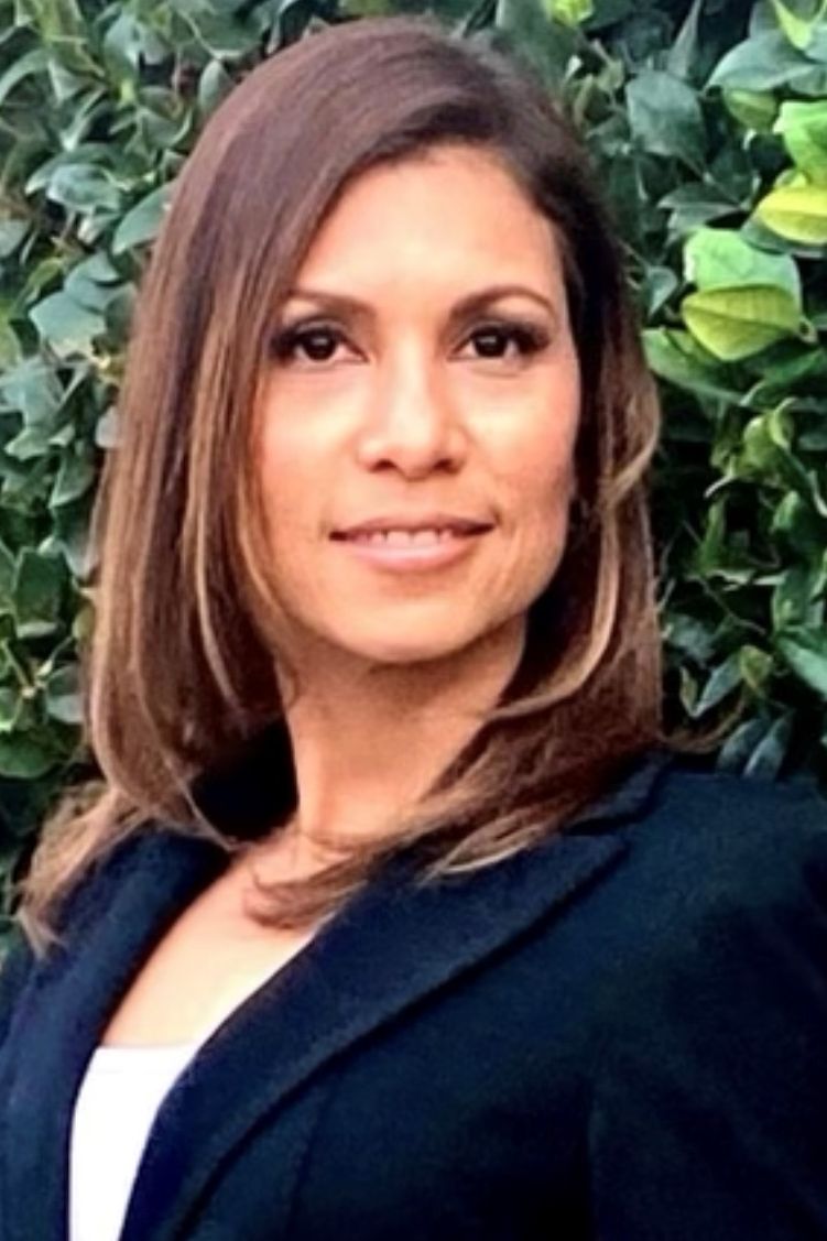 Aracely Benavides, Real Estate Agent North Hollywood Coldwell