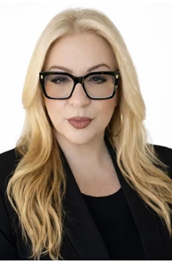 Stacy Petrossian image