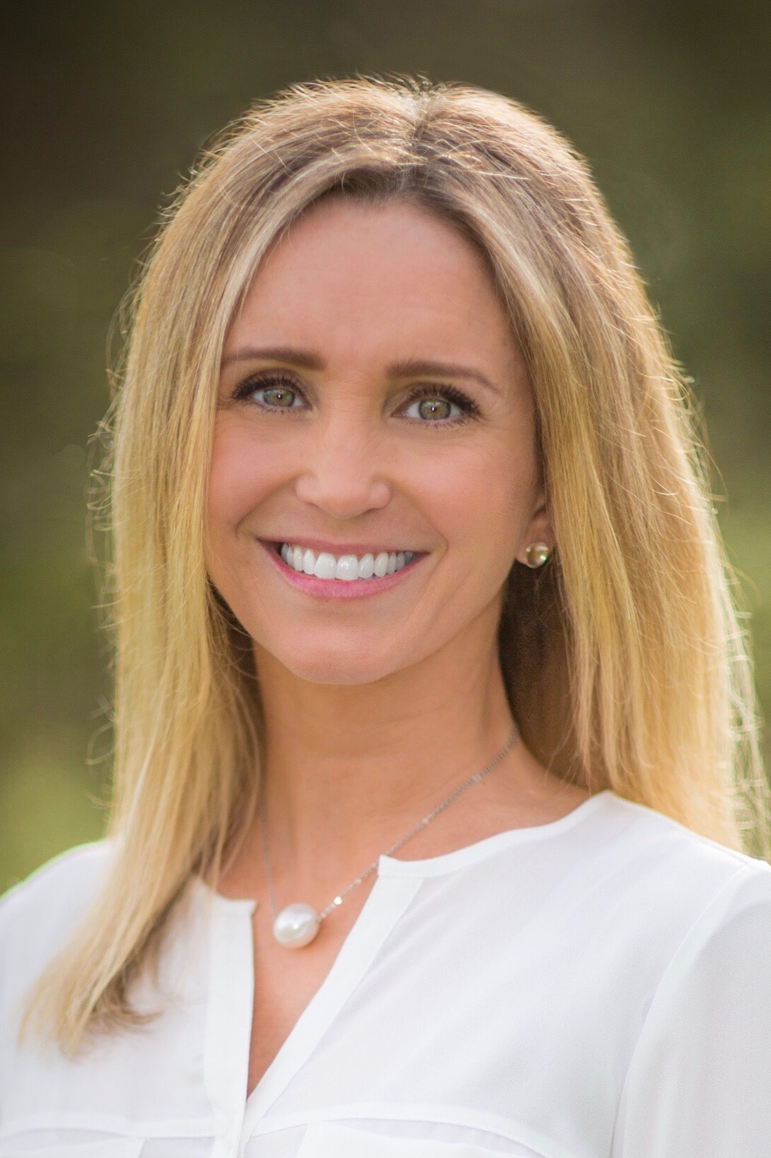 Nikki Tanner, Real Estate Agent Roseville, CA Coldwell Banker