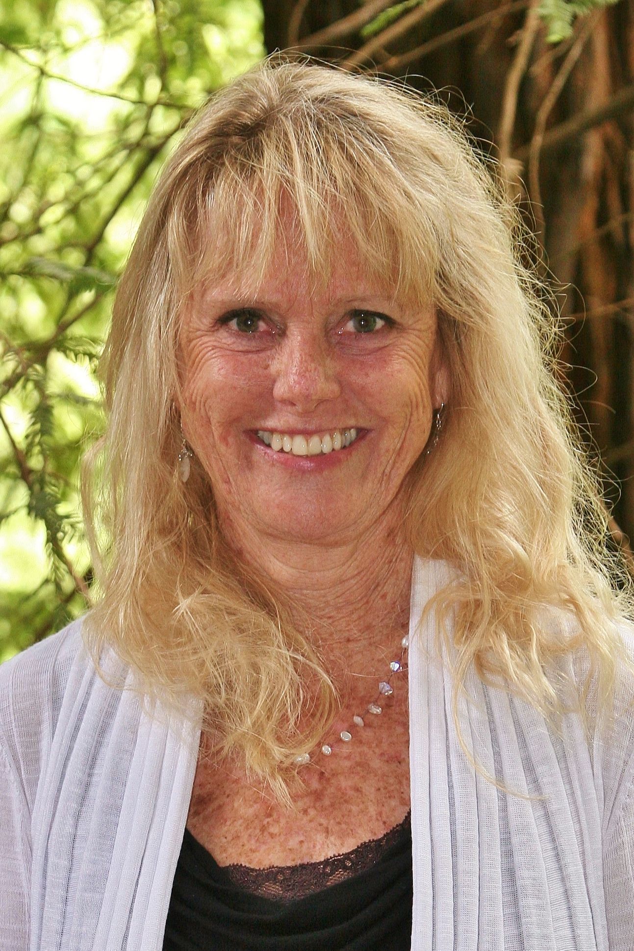 Shelley Patton, Real Estate Agent Aptos, CA Coldwell Banker Realty
