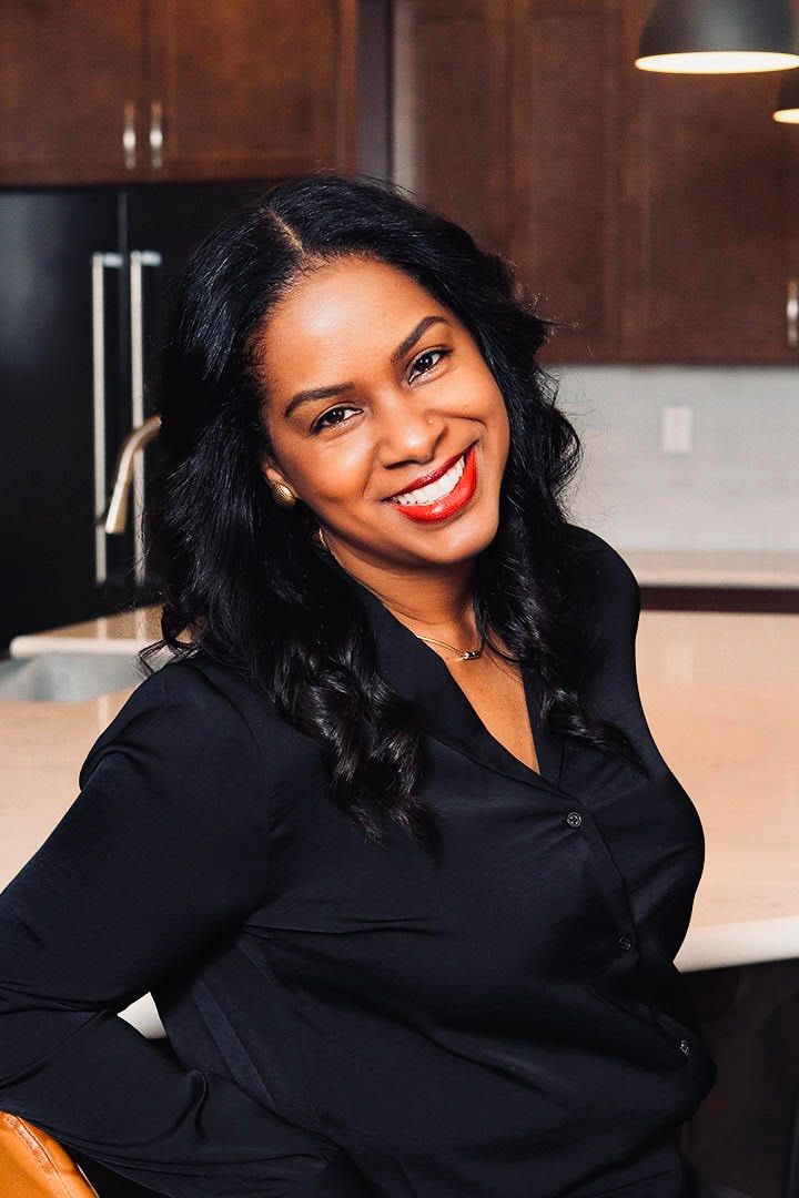 Tracey DeMercado, Real Estate Agent Roseville Coldwell Banker Realty