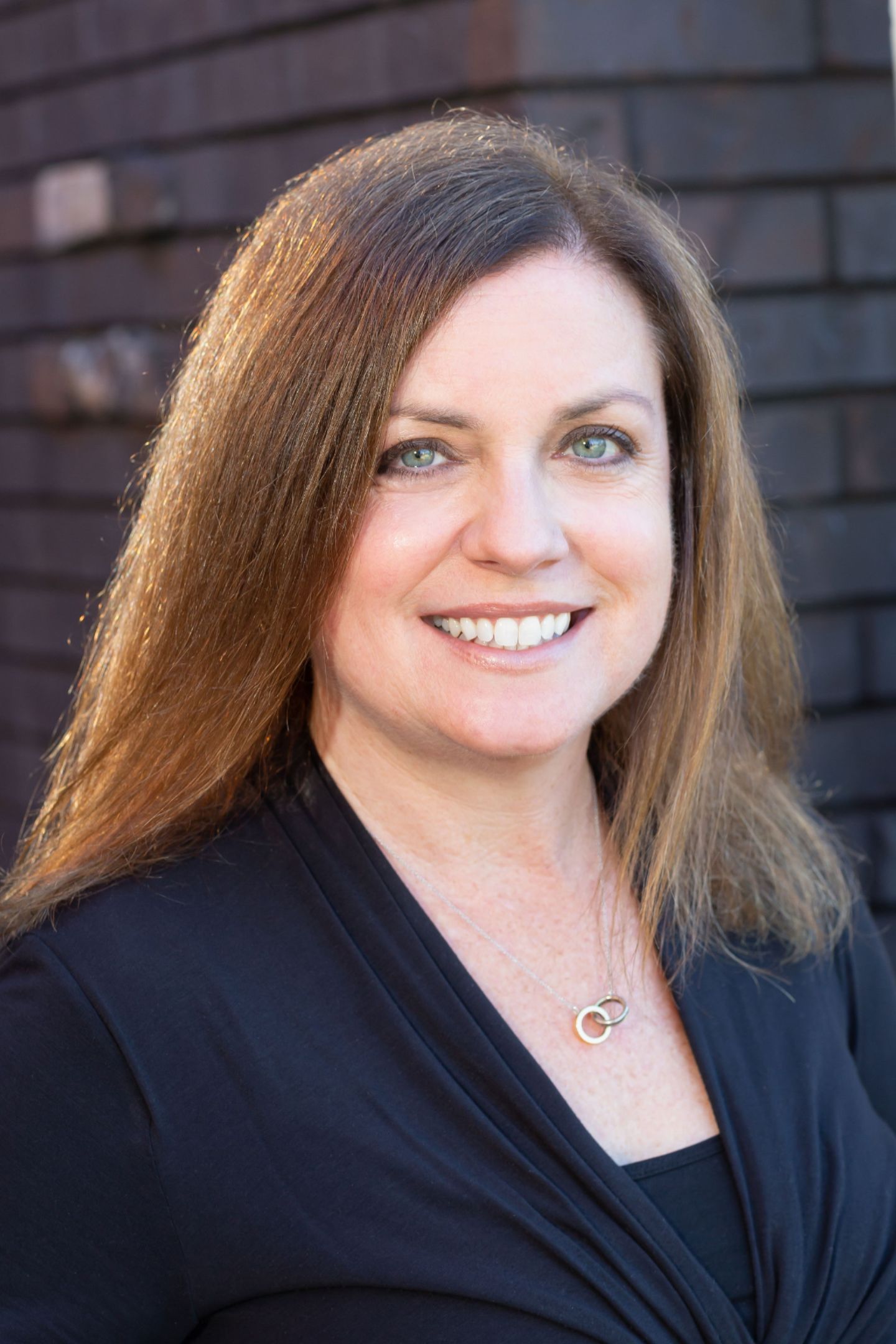 Tami Chiu, Real Estate Agent Burlingame, CA Coldwell Banker Realty