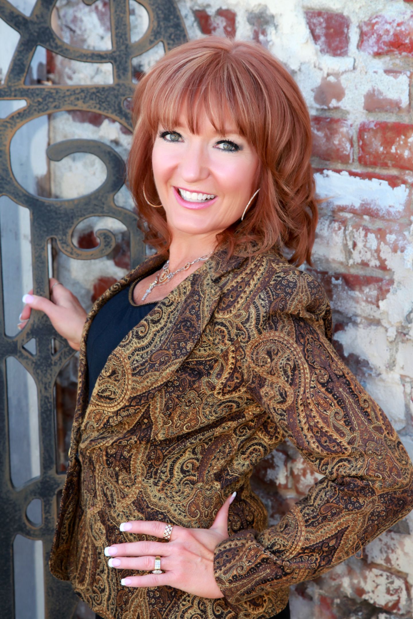 Sande Blevins, Real Estate Agent Elk Grove, CA Coldwell Banker Realty