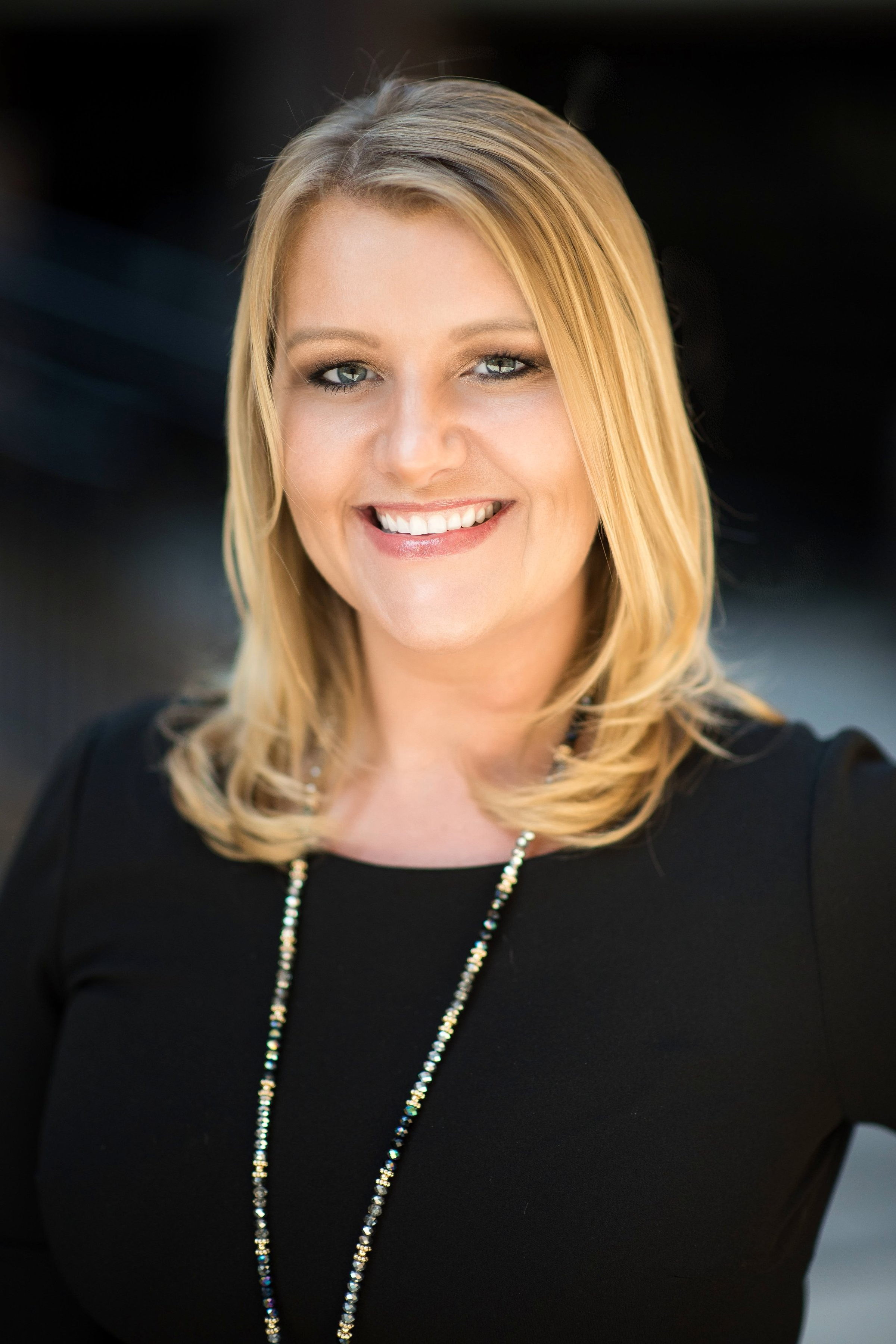 Shyla Rogers, Real Estate Agent Denver, CO Coldwell Banker