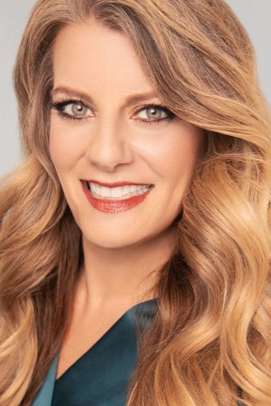 Julia Montei, Real Estate Agent Siesta Key Coldwell Banker Realty