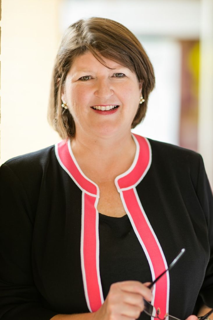 Susan Mayrant, Real Estate Agent Winter Haven, FL Coldwell Banker