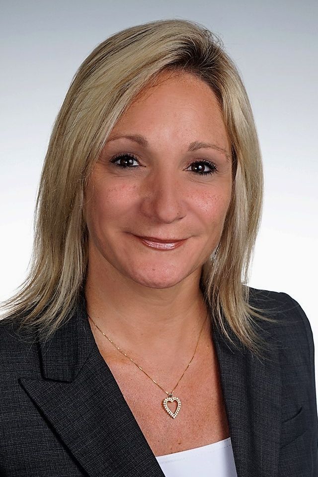 Charlotte Belanger, Real Estate Agent Boynton Beach Coldwell Banker