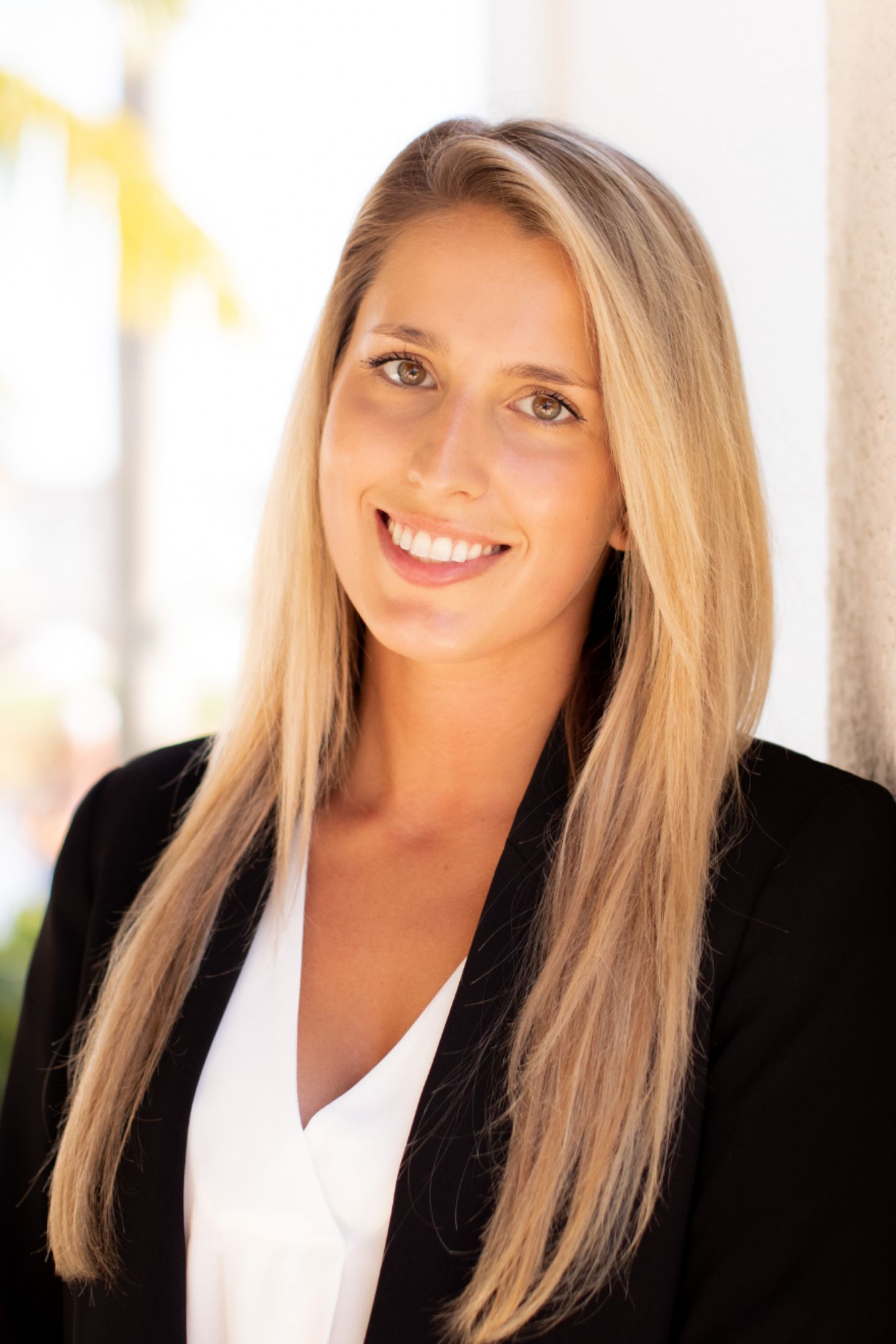 Lainey Atkins, Real Estate Agent Miami Beach, FL Coldwell Banker Realty