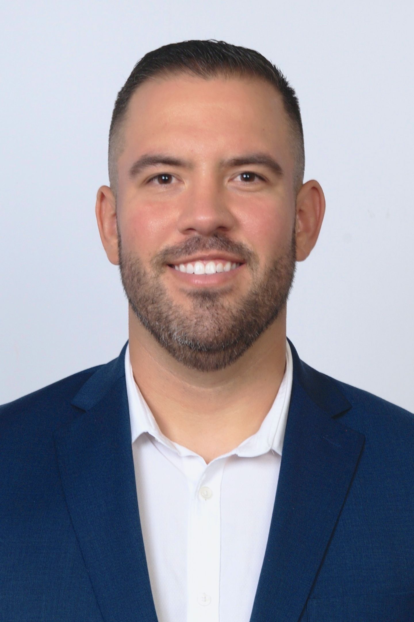 Lucas Valdes, Real Estate Agent Miami, FL Coldwell Banker Realty
