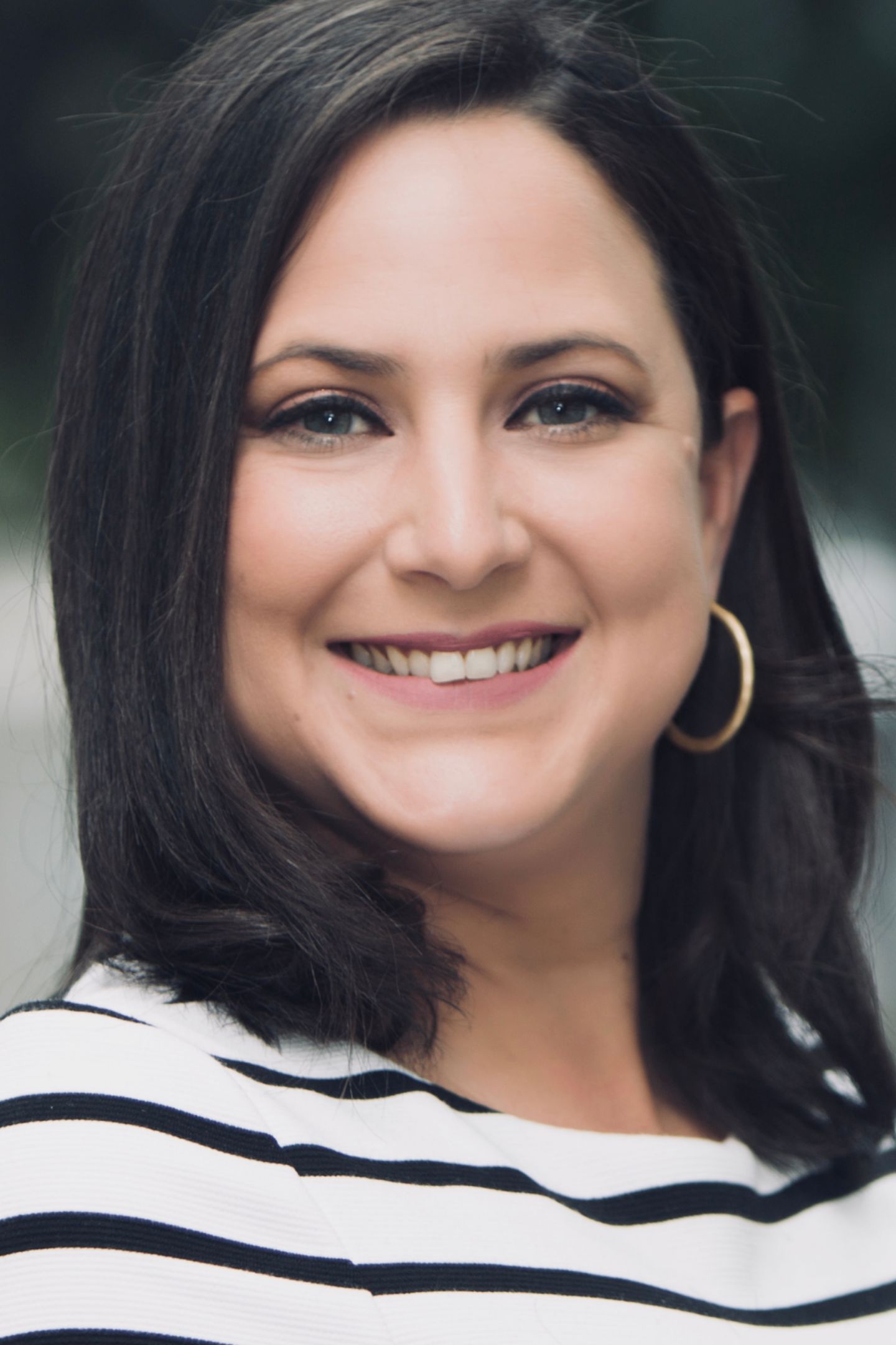 Jenny Mejia Ricart, Real Estate Agent Miami, FL Coldwell Banker Residential Real Estate