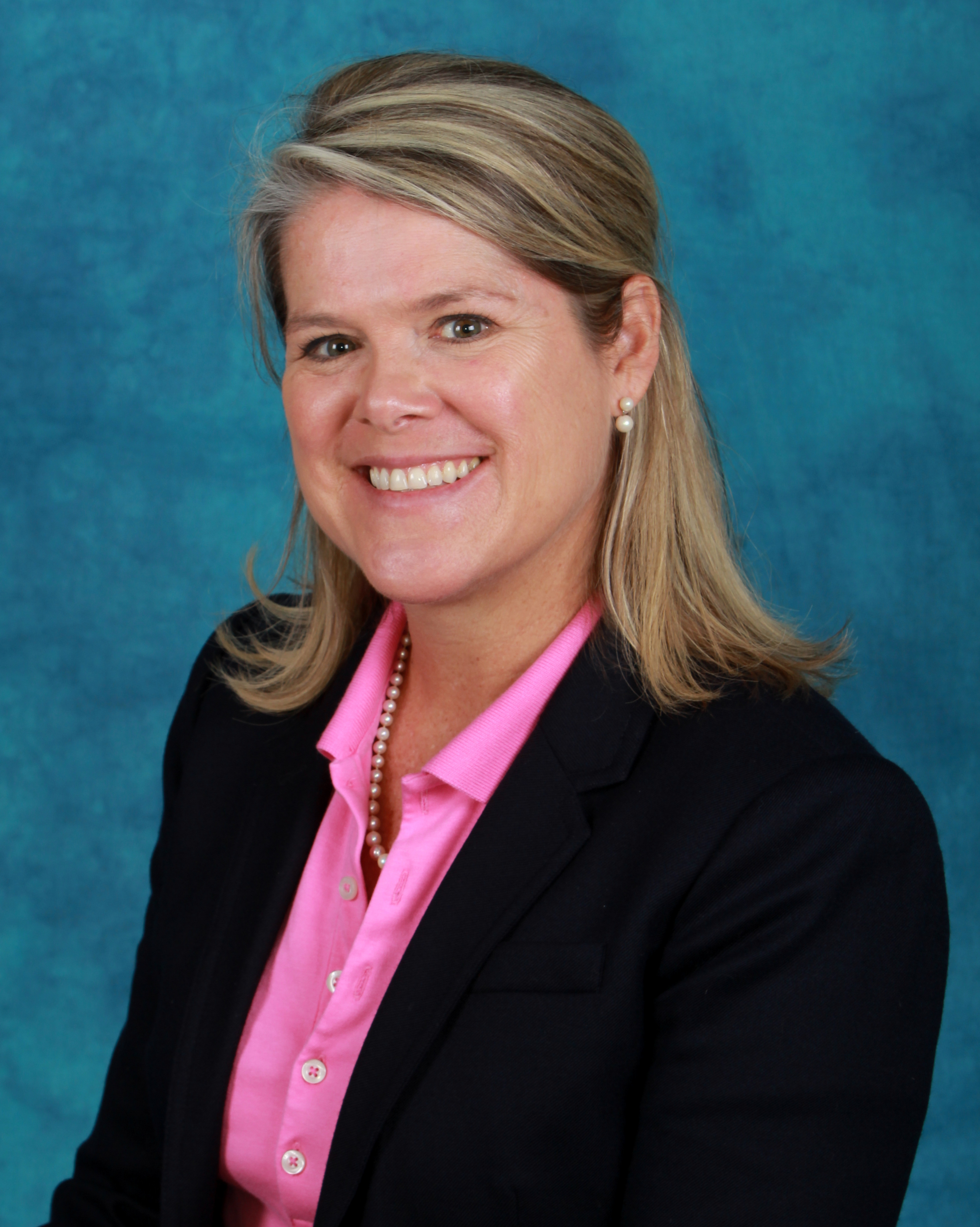 Sara Real Estate Agent Belleair Bluffs Coldwell Banker Realty