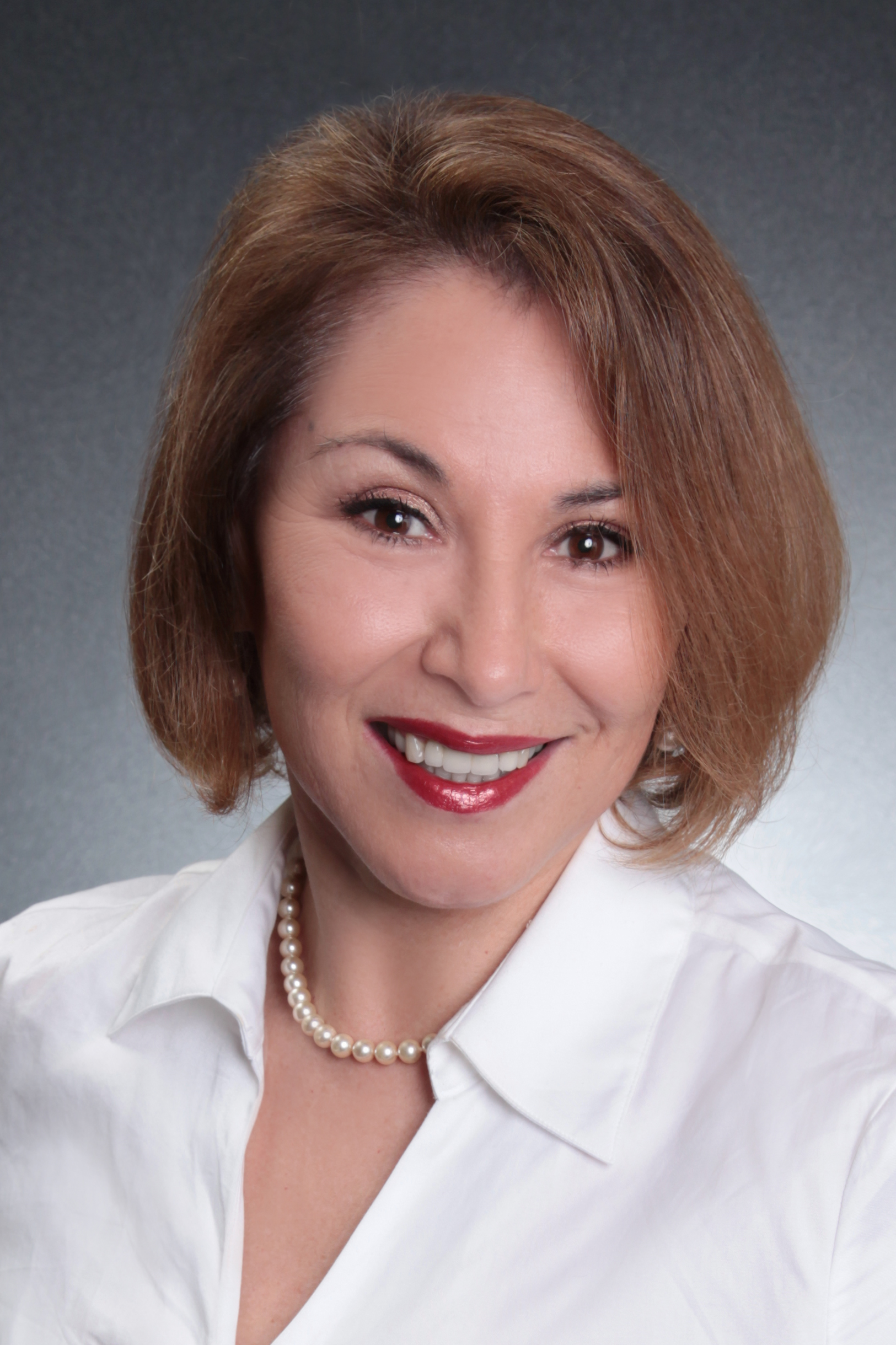 Coldwell Banker Real Estate Agent Florida Agent Uses Her Knowledge 