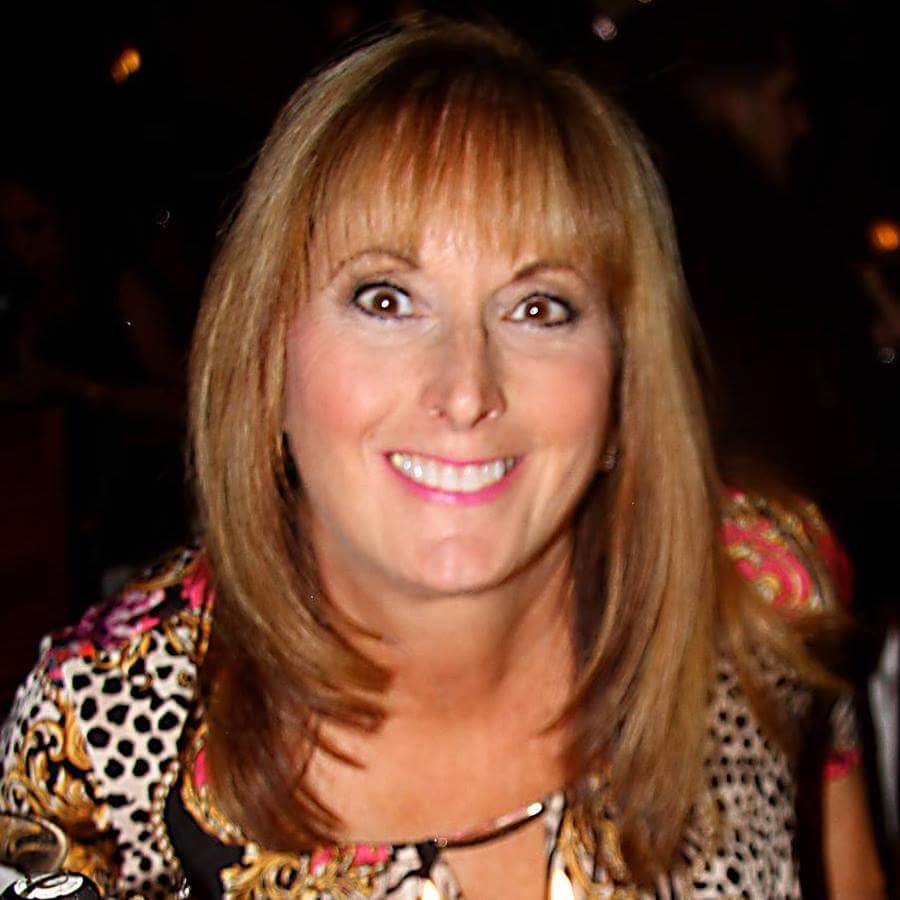 Linda Drainville, Real Estate Agent Warwick, RI Coldwell Banker