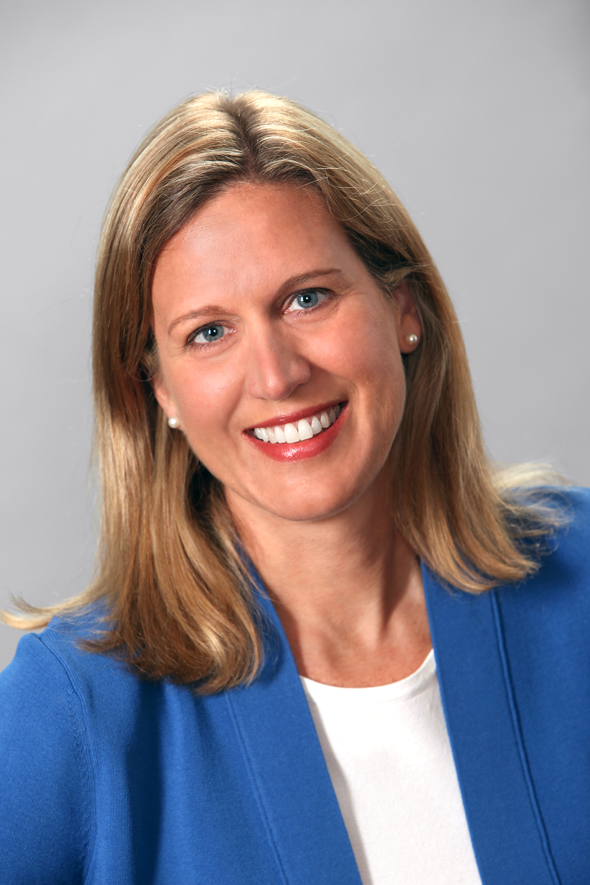 Sheila Olson, Real Estate Agent Wellesley, MA Coldwell Banker Realty