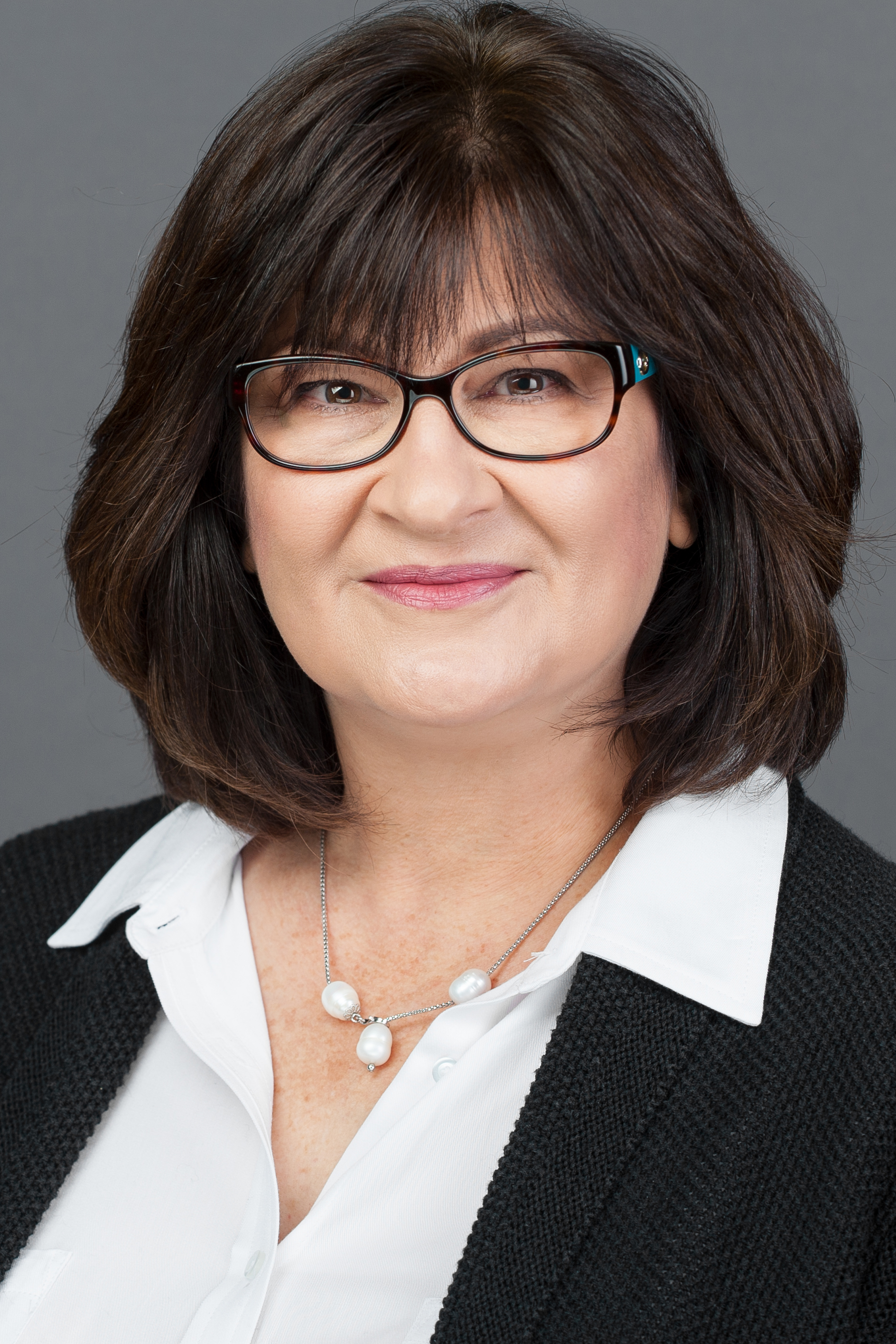 Elaine deReyna, Real Estate Agent Westwood, MA Coldwell Banker Residential Brokerage