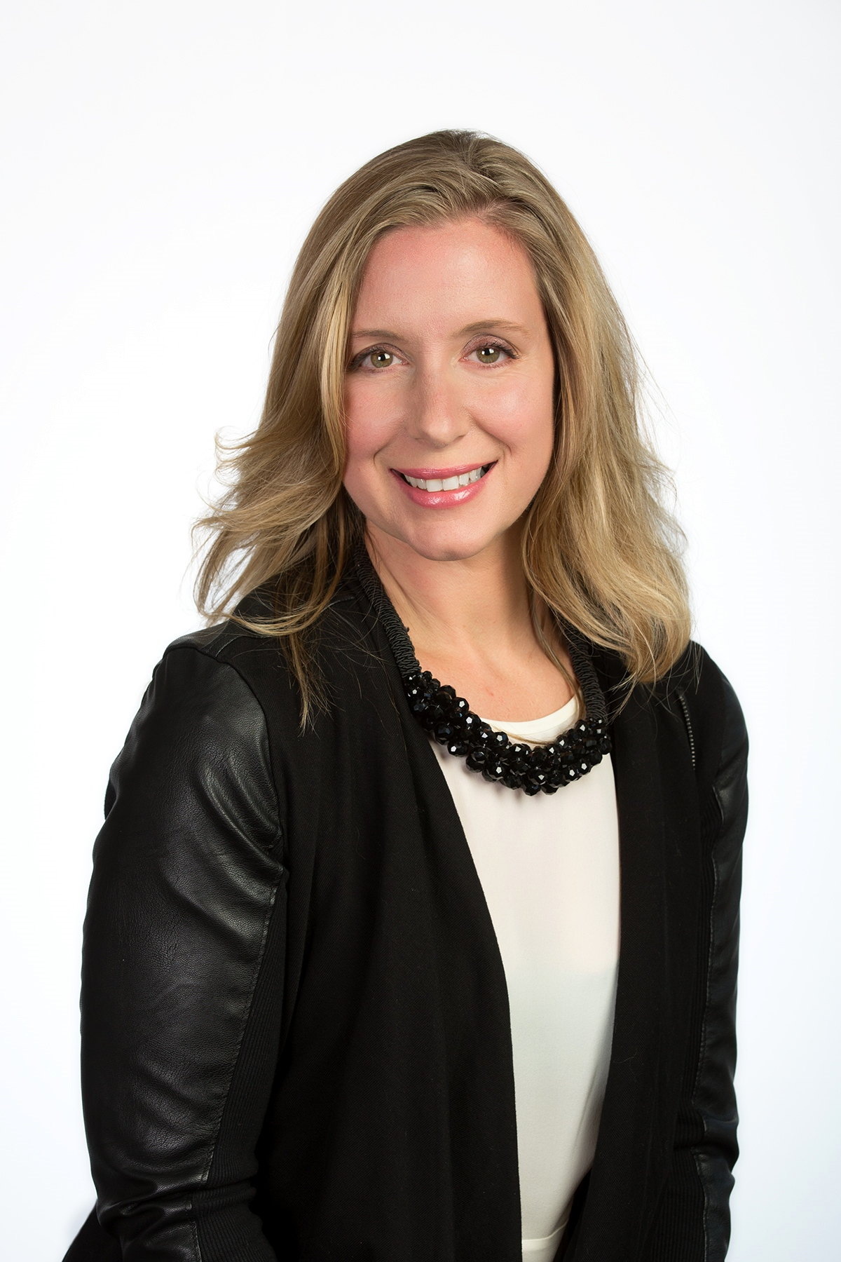 Leah Butler, Real Estate Agent Concord, MA Coldwell Banker Residential Brokerage