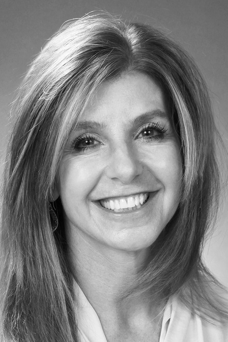 Suzanne Stevens, Real Estate Agent Duxbury, MA Coldwell Banker Realty