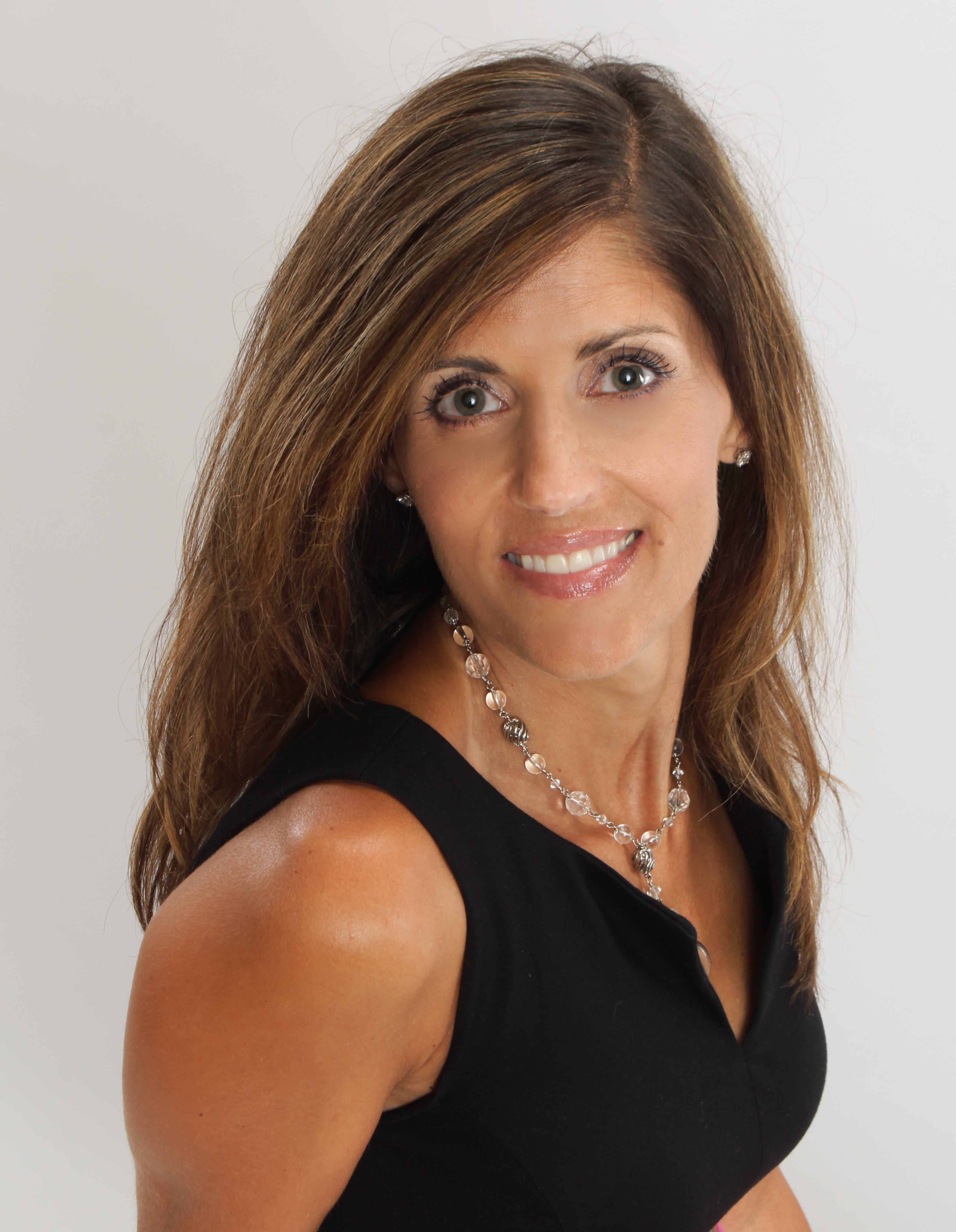 Filomena Gordon Real Estate Agent Bedford Nh Coldwell Banker Realty