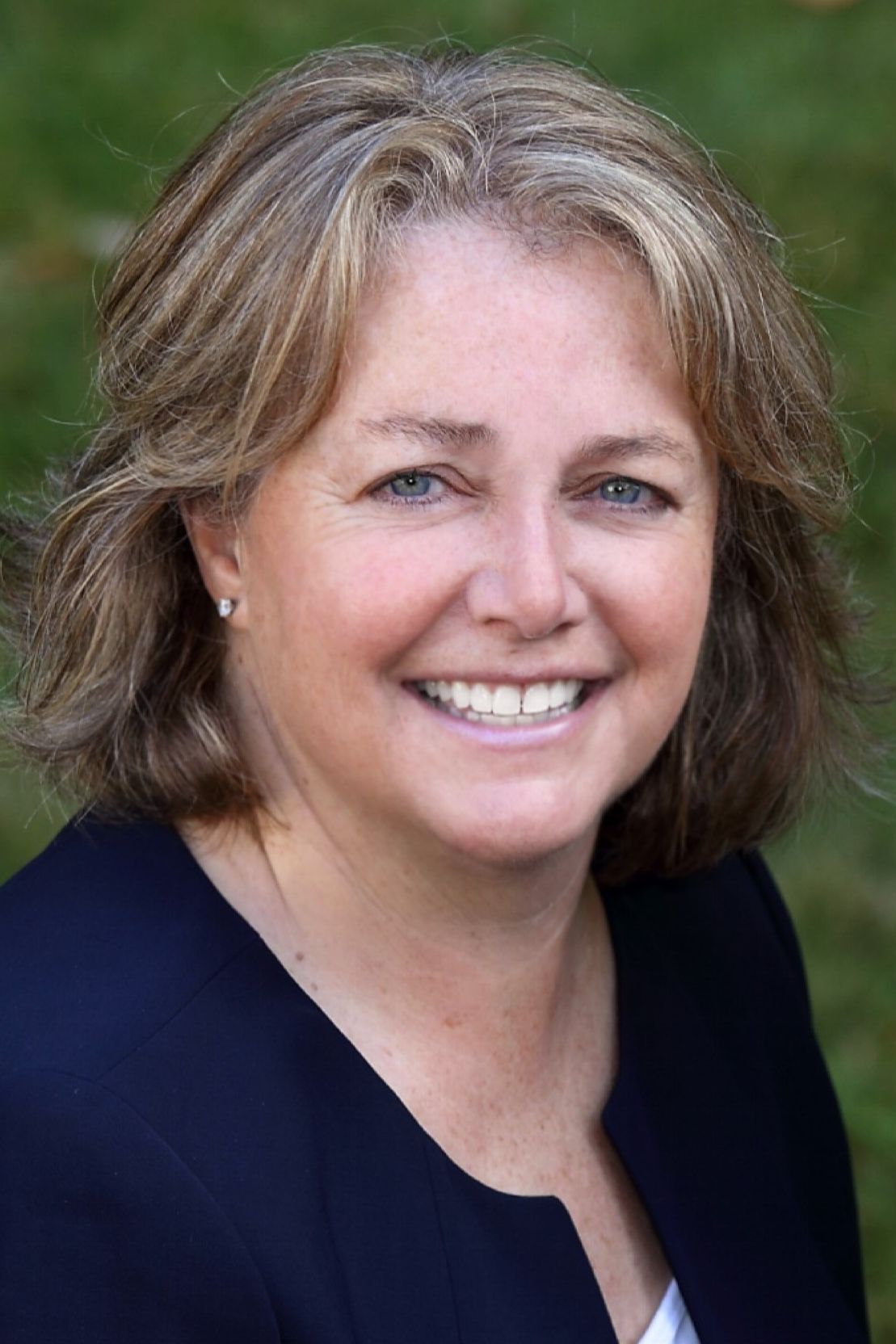 Laura Semple, Real Estate Agent Sudbury, MA Coldwell Banker Realty