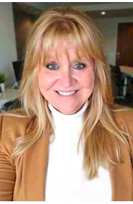 Cindy Dumais image