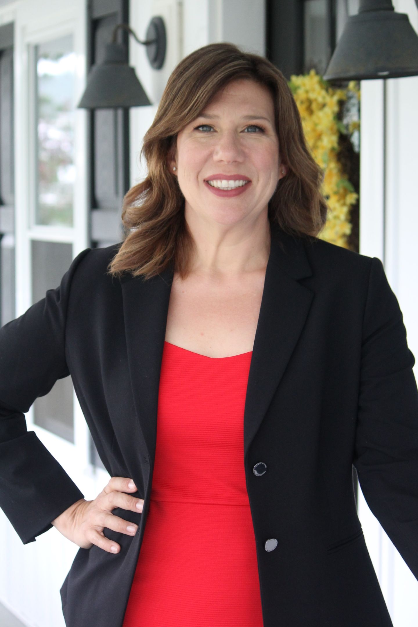 Elizabeth "Liz" Hebner, Real Estate Agent Newton, MA Coldwell