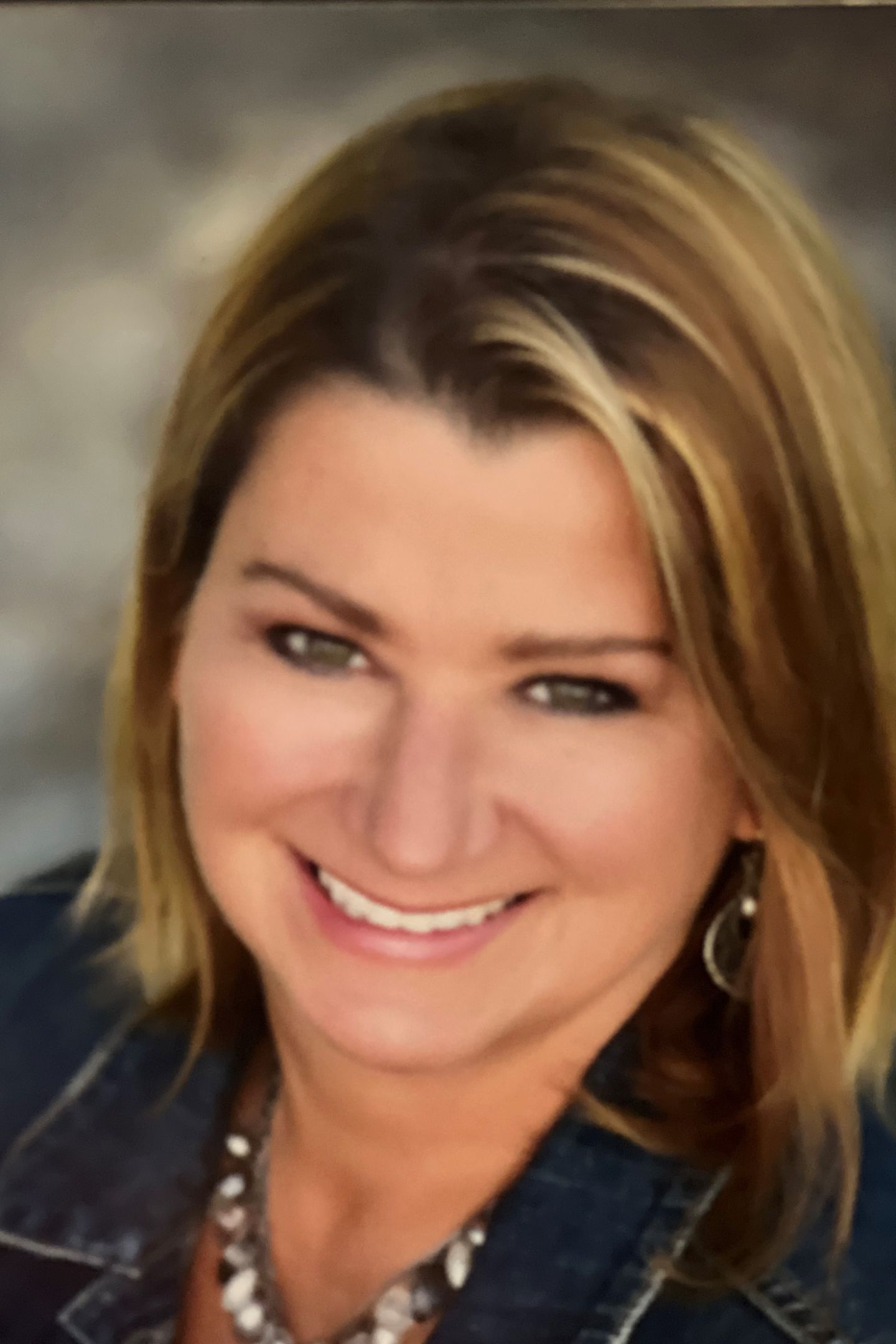 Dawn MacBurnie, Real Estate Agent Beverly, MA Coldwell Banker Realty