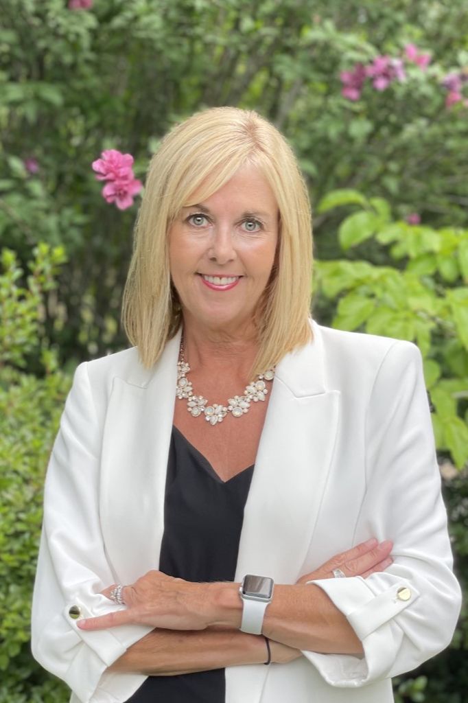 Kristina Caruso, Real Estate Agent Bedford, NH Coldwell Banker Realty