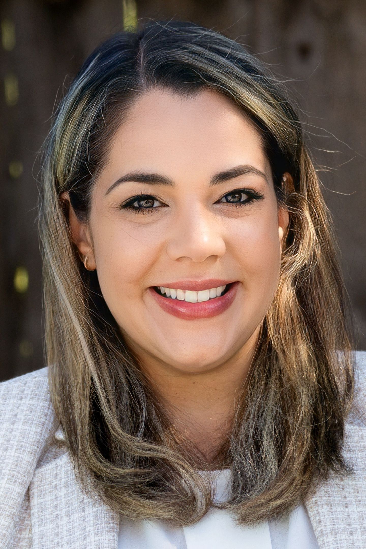 Gloraida "Glory" Delker, Real Estate Agent Sudbury, MA Coldwell