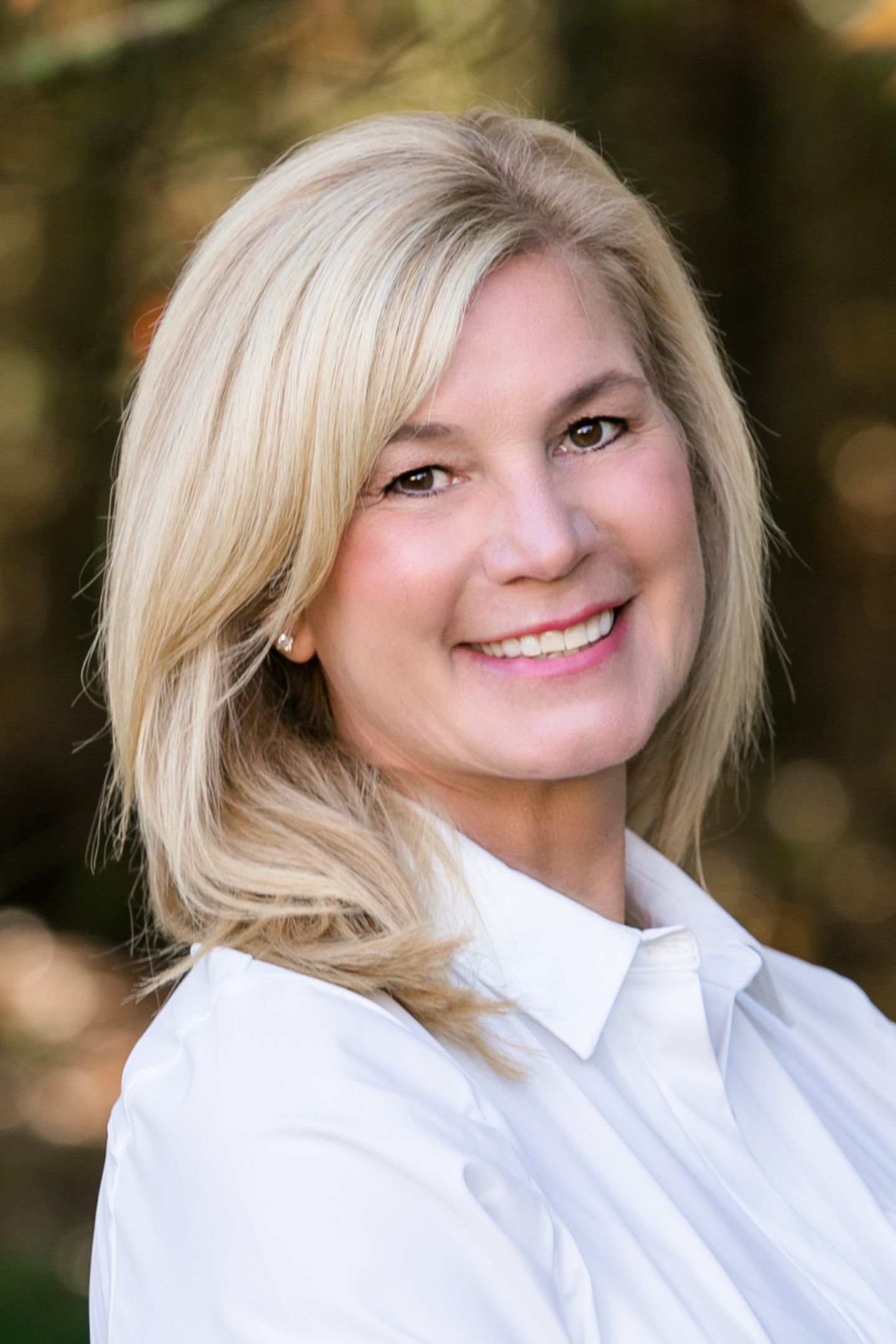 Christine Marble, Real Estate Agent Bedford, NH Coldwell Banker Realty