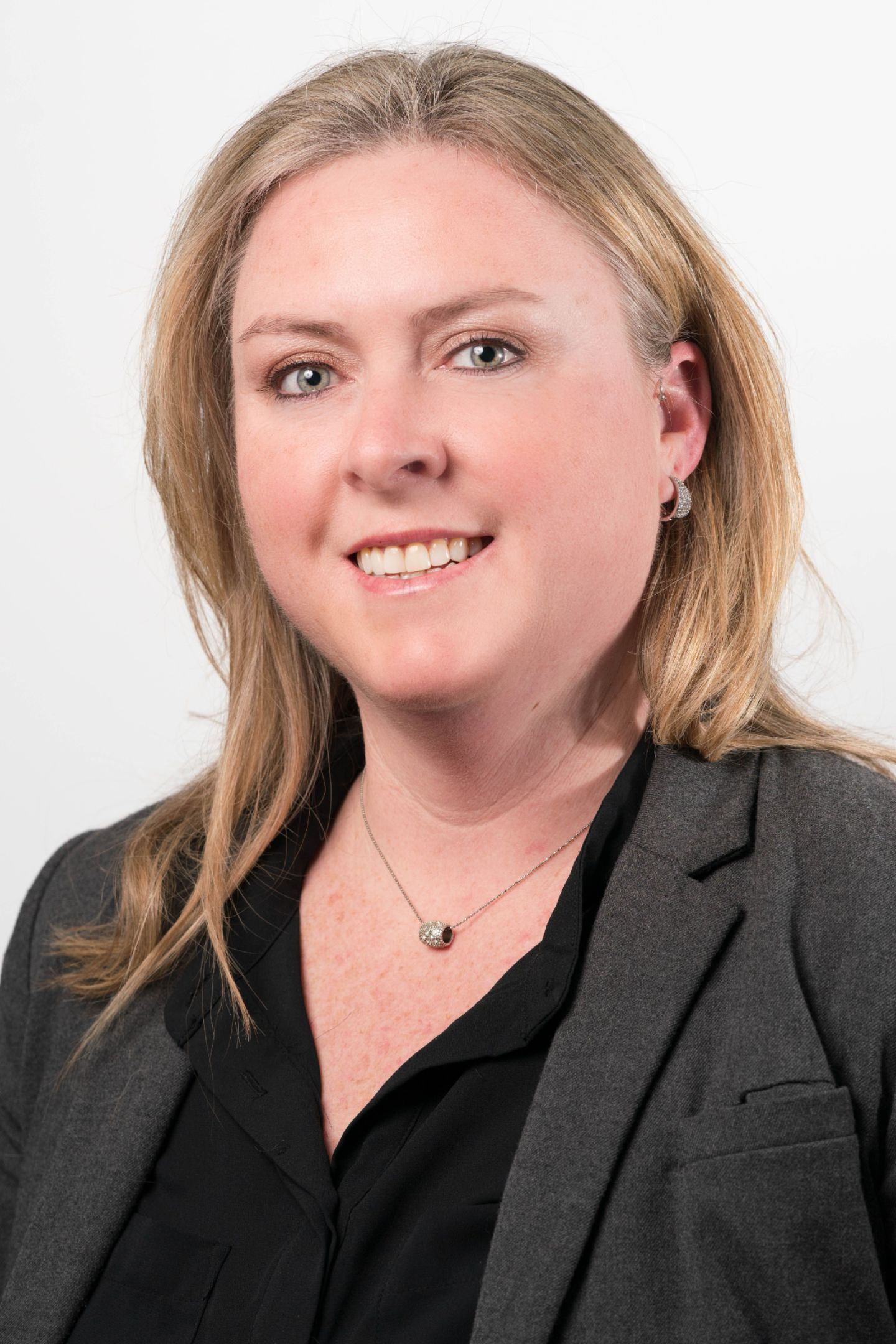 Christine Walsh, Real Estate Agent - Milton, MA - Coldwell